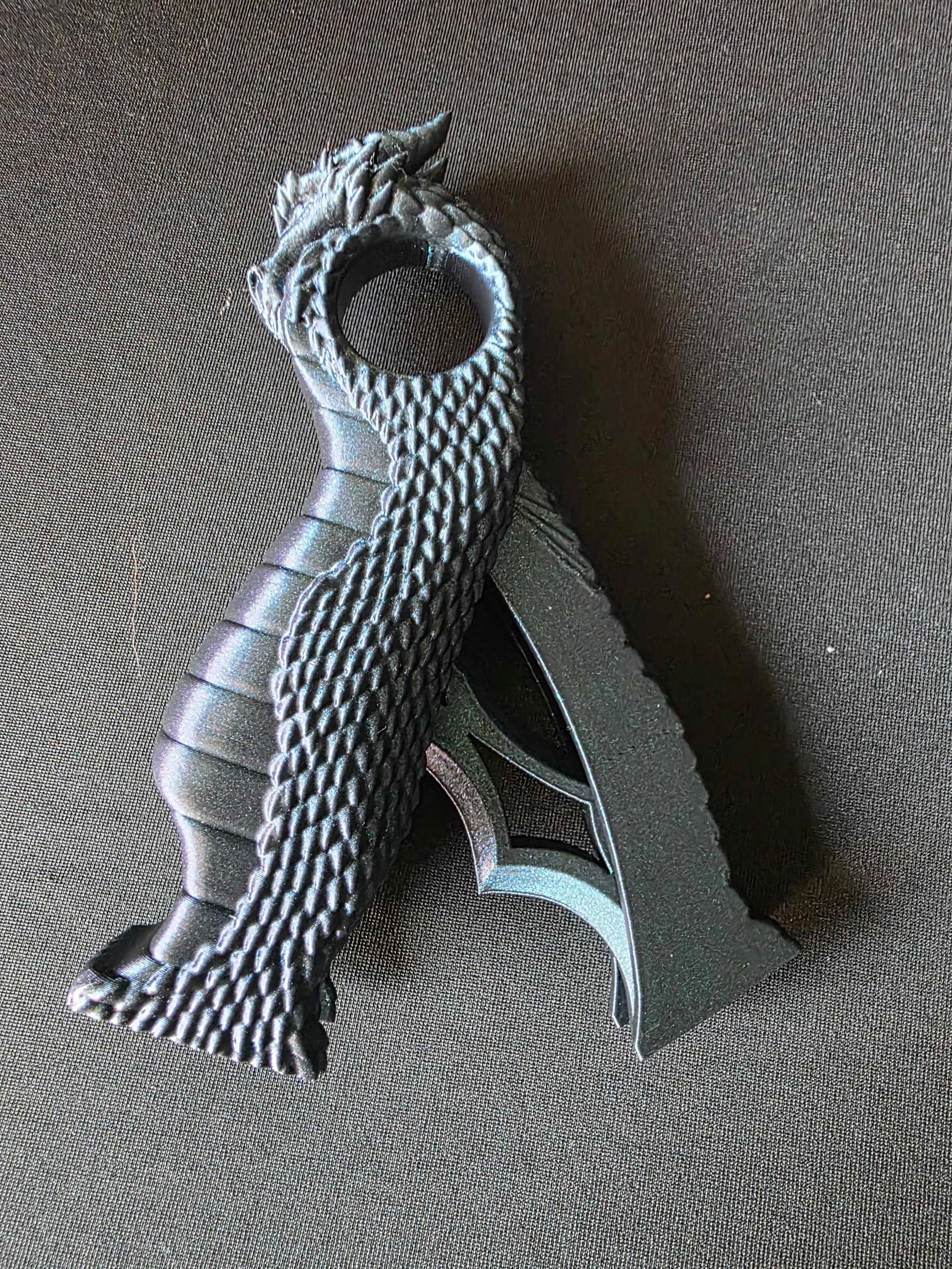 3D Printed Dragon Dagger – Folding Fantasy Karambit Fidget