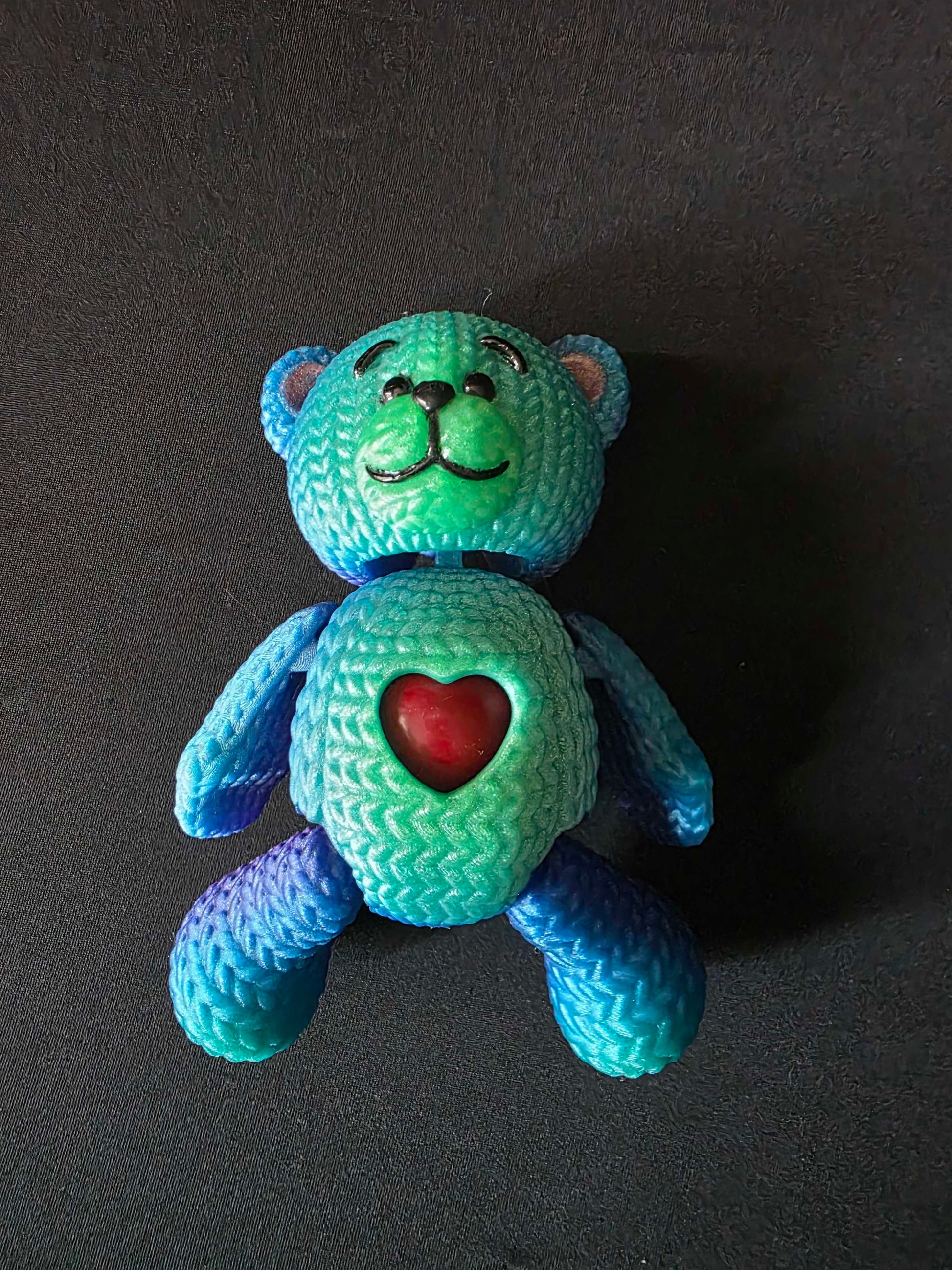 3D Printed Crochet Teddy Bear – Articulated Bear with Removable Heart