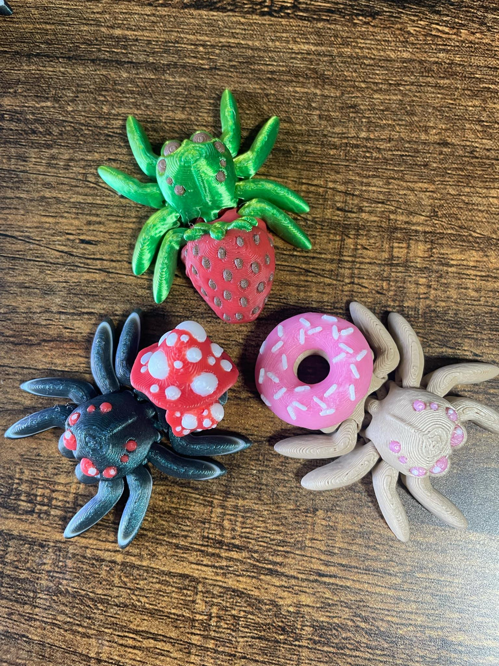 3D Printed Articulated Jumping Spiders - Cute Décor & Unique Gifts