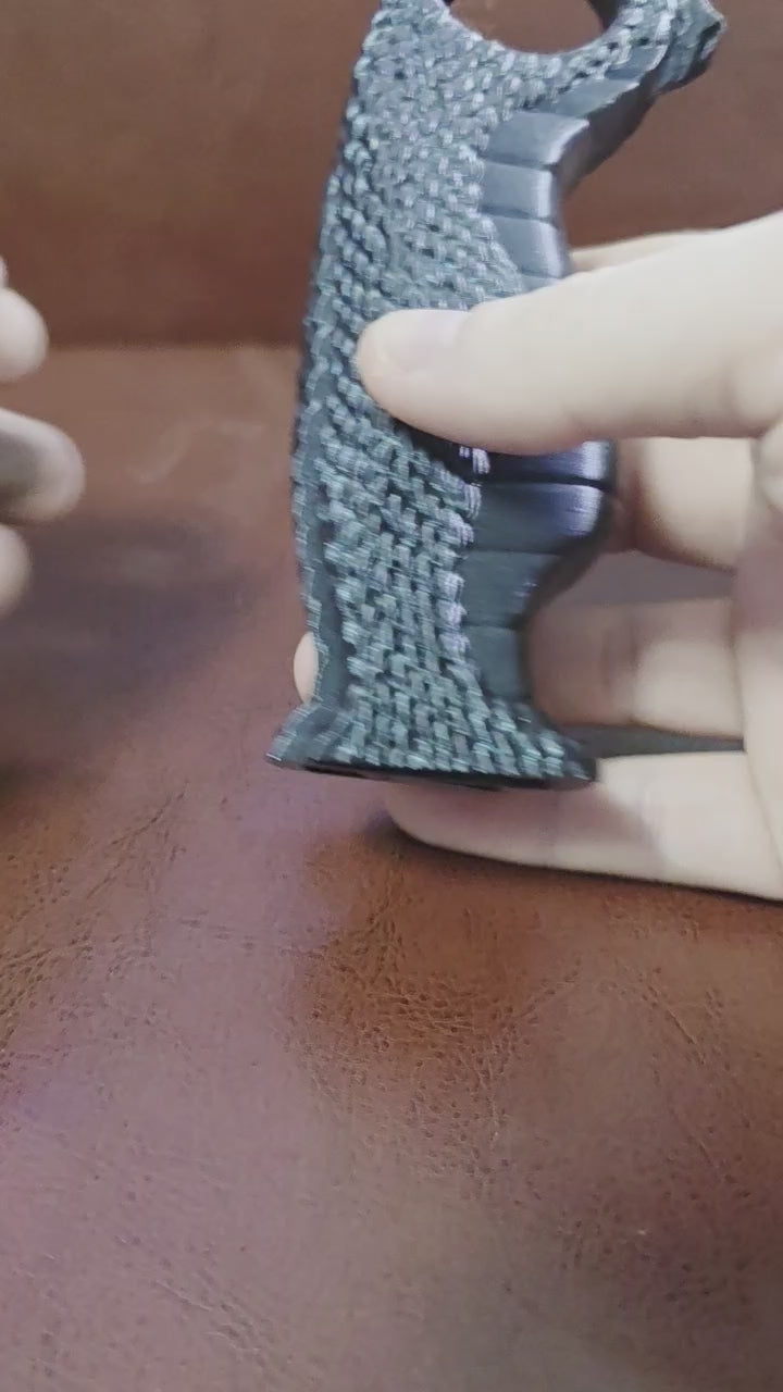 3D Printed Dragon Dagger – Folding Fantasy Karambit Fidget